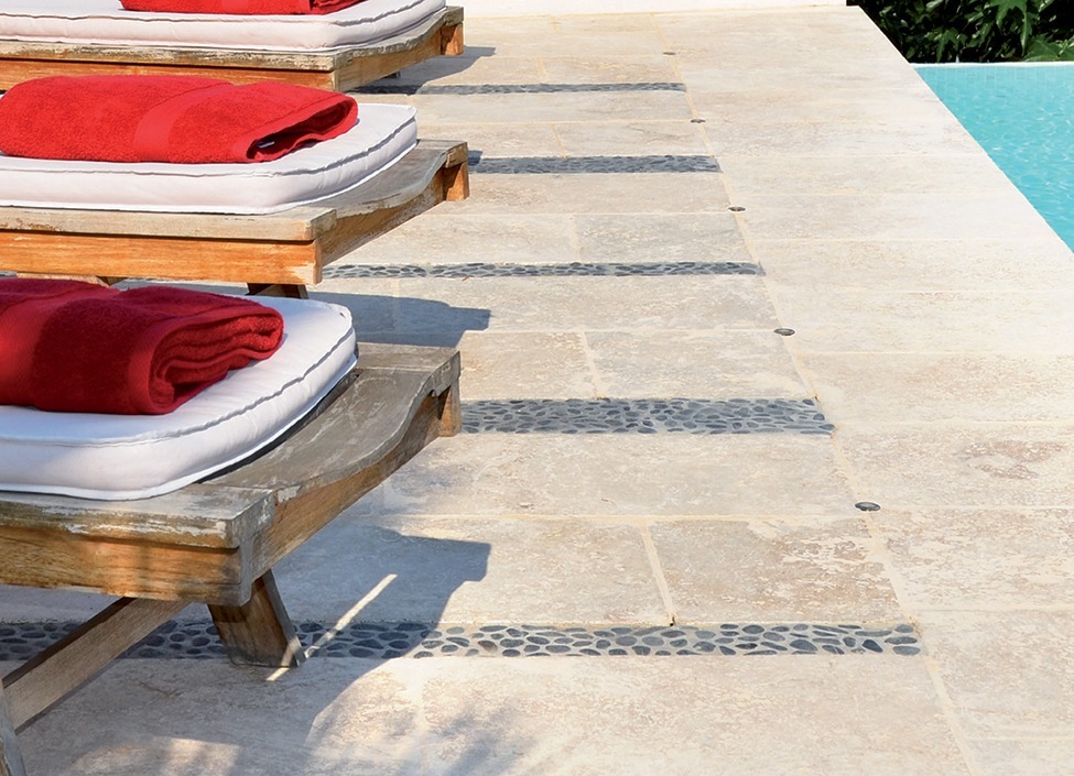 Travertin piscine